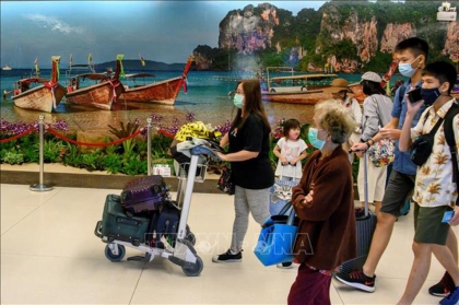 Thái Lan dự báo số khách du lịch quốc tế sẽ giảm mạnh do Omicron