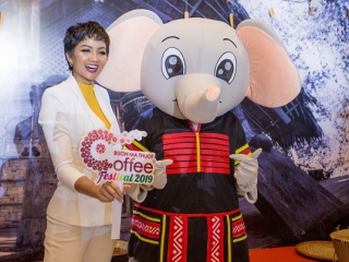 Hoa hậu H’Hen Niê làm Đại sứ truyền thông Lễ hội cà phê Buôn Ma Thuột 2023